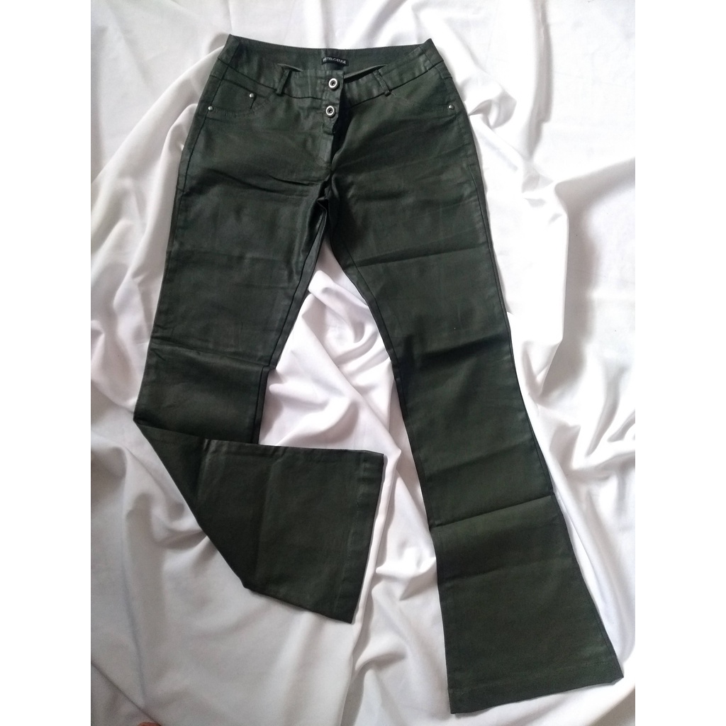 Calça de sarja hot sale feminina verde musgo