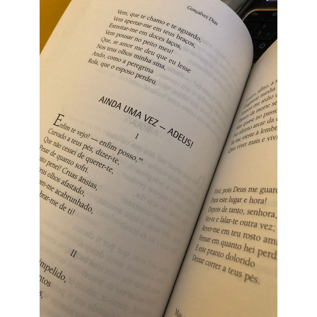 Livro - Poemas Gonçalves Dias