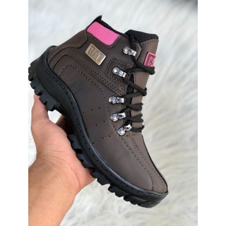 Bota hot sale caterpillar feminina