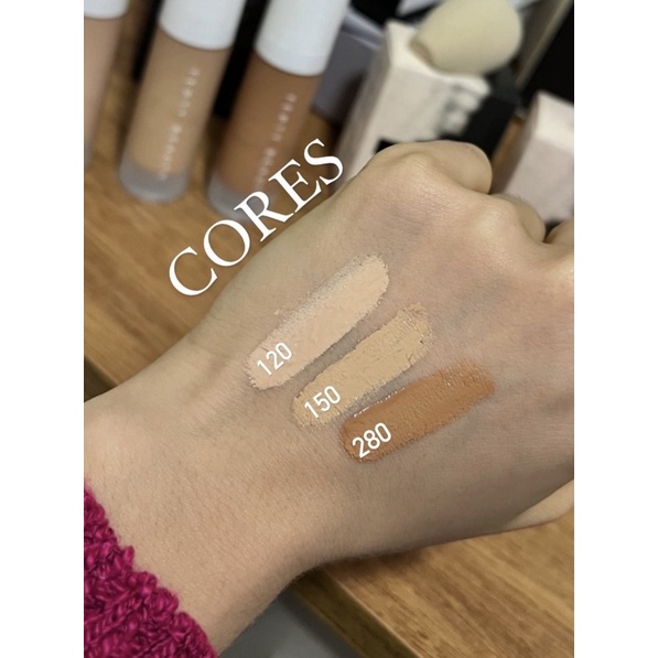 Base Pro Filt r Soft Matte Fenty Beauty