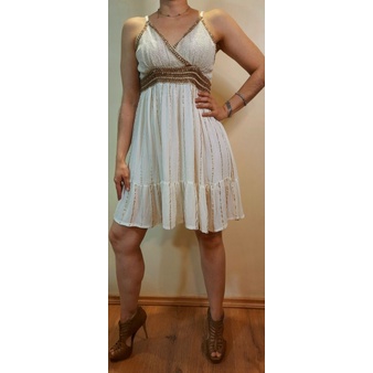 Vestido branco hot sale indiano curto