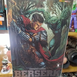 Berserk Edição de Luxo é uma das mais desejadas coleções de mangás no  Brasil mesmo após a morte de Kentaro