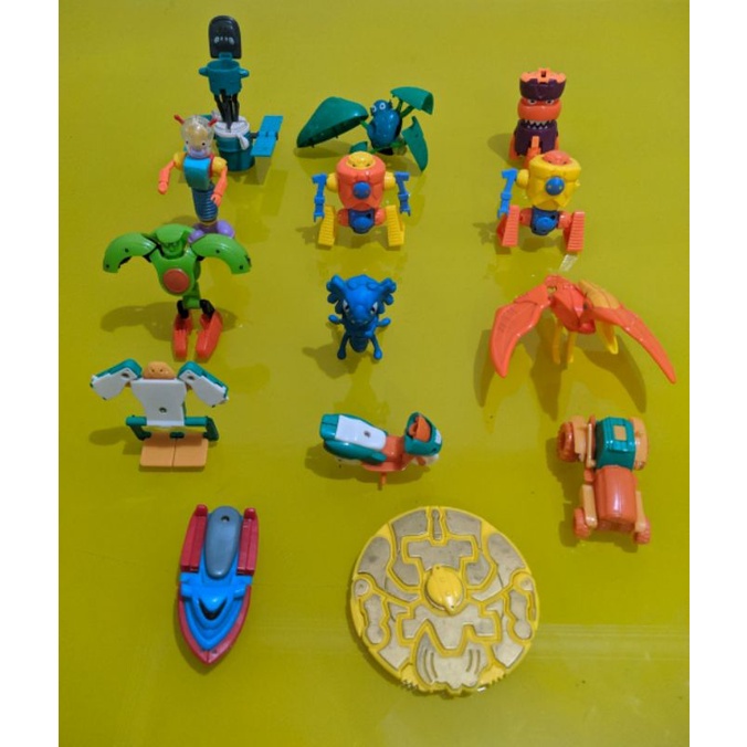 bonecos colecionáveis revista recreio diversos personagens | Shopee Brasil
