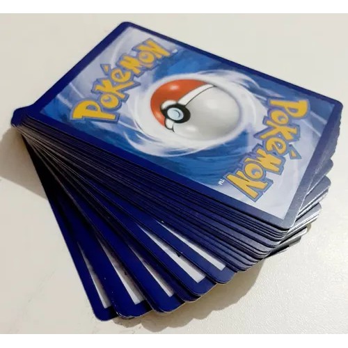 Lote 100 Cartas Pokémon sem repetidas (sem treinadores e sem energias) (com cartas brilhantes)