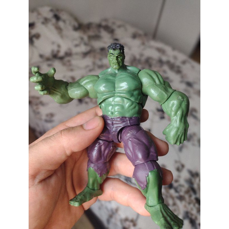 Hasbro hulk sale figure