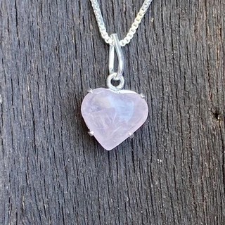 Pingente Quartzo Rosa Coração Galeria - Amor Incondicional e Perdão