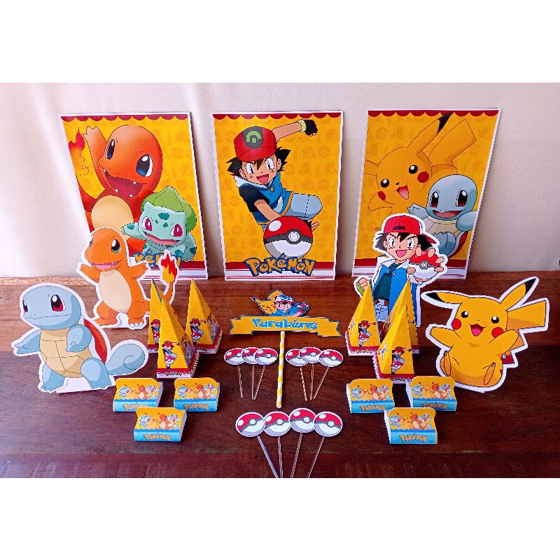 30 Pokemon na Pokebola Kit Festa Lembrancinha de Aniversário (Pequeno - 1 a  2,7cm)
