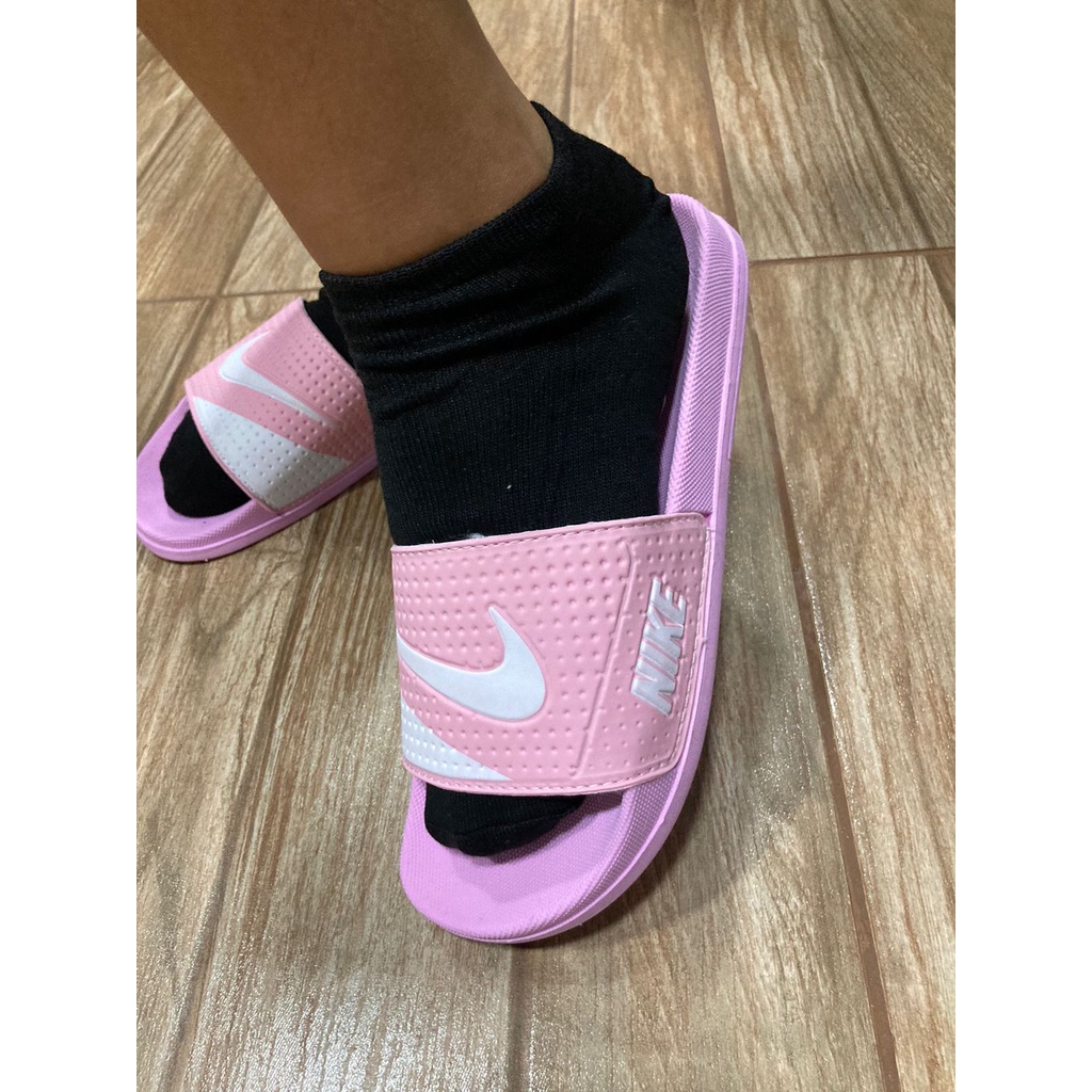 Chinelo nike sale com meia