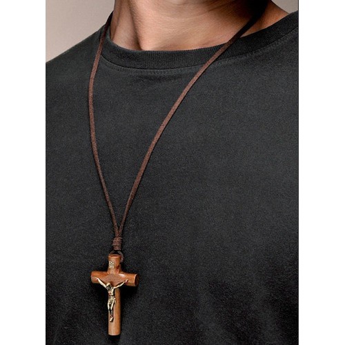 Crucifixo Cordão Santas Chagas De Jesus Madeira Imbuia Cordão De Couro