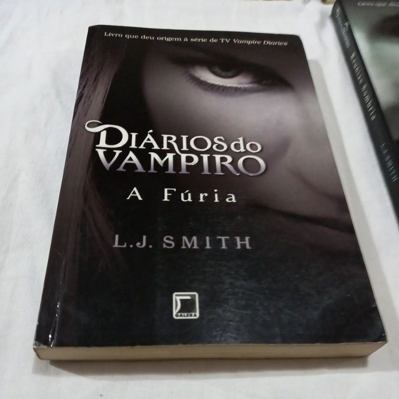 Kit Livros - Coleção Diários do Vampiro (2 Volumes) em Promoção na