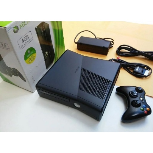 Console Xbox 360 Super Slim 4GB RGH 500GB + Jogos Digitais