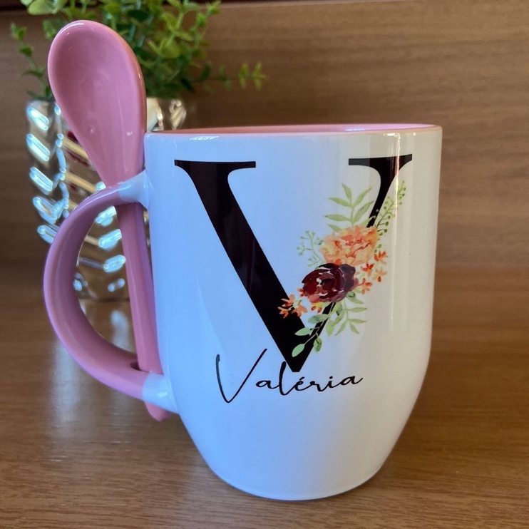 Caneca com Colher rosa personalizada com INICIAL e NOME e frase ...
