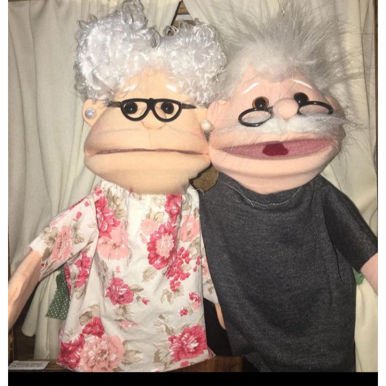 fantoches casal de avos .