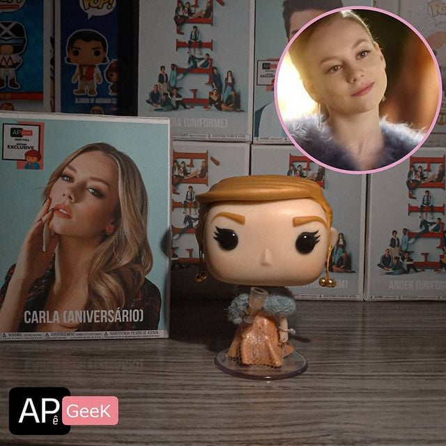 Funko Pop Em Porcelana Fria Carla Elite exclusivo