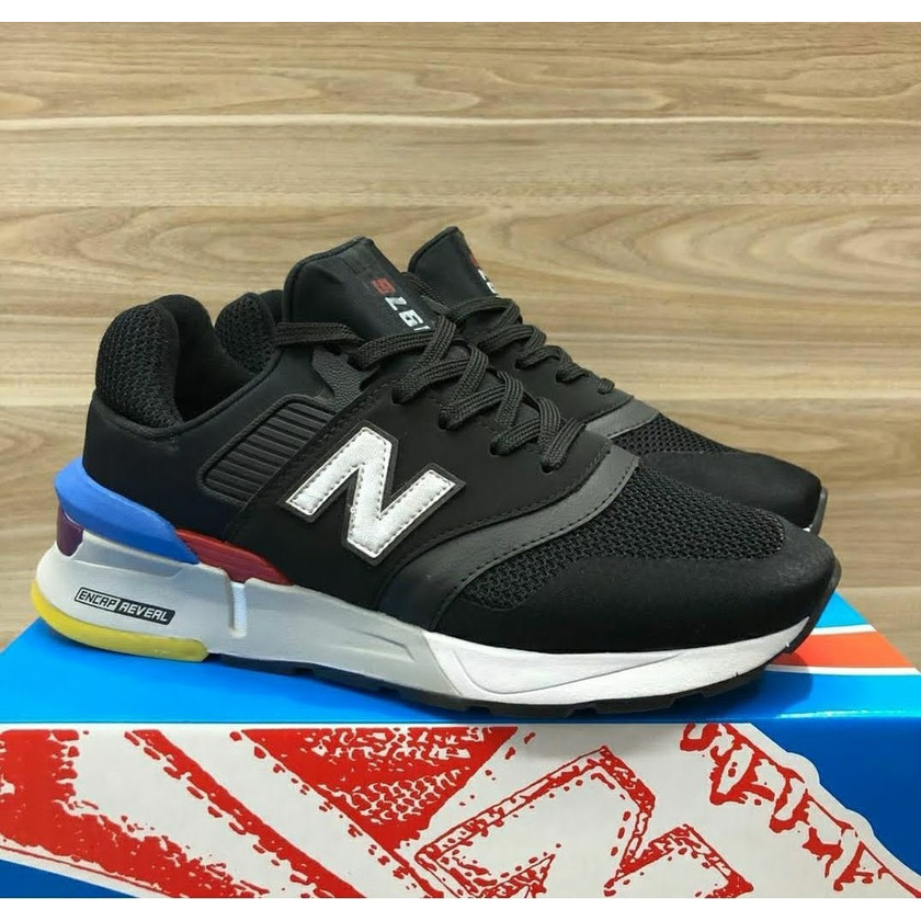 New balance 997 sales preto e verde