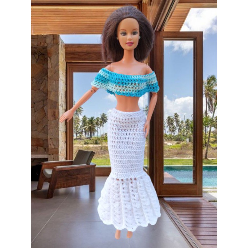 roupa de boneca Barbie em crochê