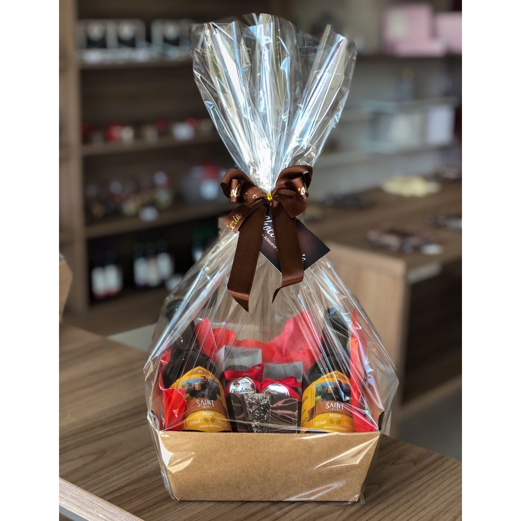 Cesta De Chocolates De Gramado e Cervejas Presente de Natal