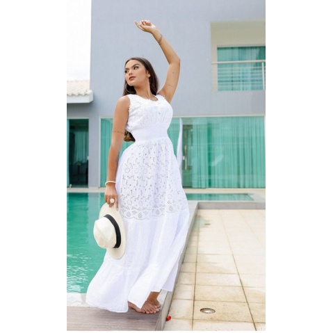 Modelo de best sale vestido longo branco