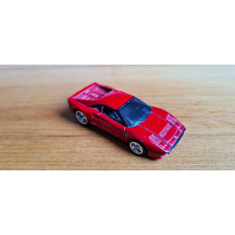 Hot Wheels Ferrari 288 GTO Coleçao Phils Garage cod.(BX106