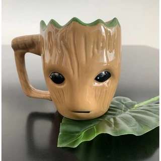 Caneca Baby Groot Guardiões da Galaxia de porcelana 300ml