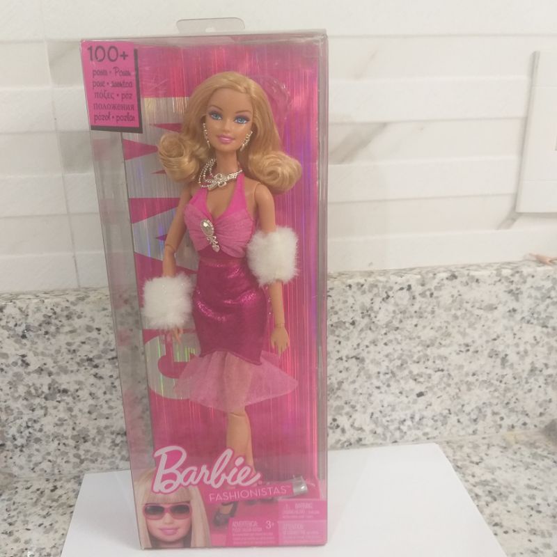 Lembram desse jogo das barbies fashionistas de 2009? Quem aqui já