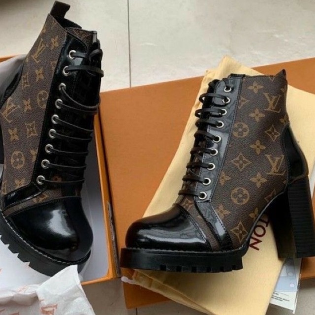 Bota Coturno Louis Vuitton