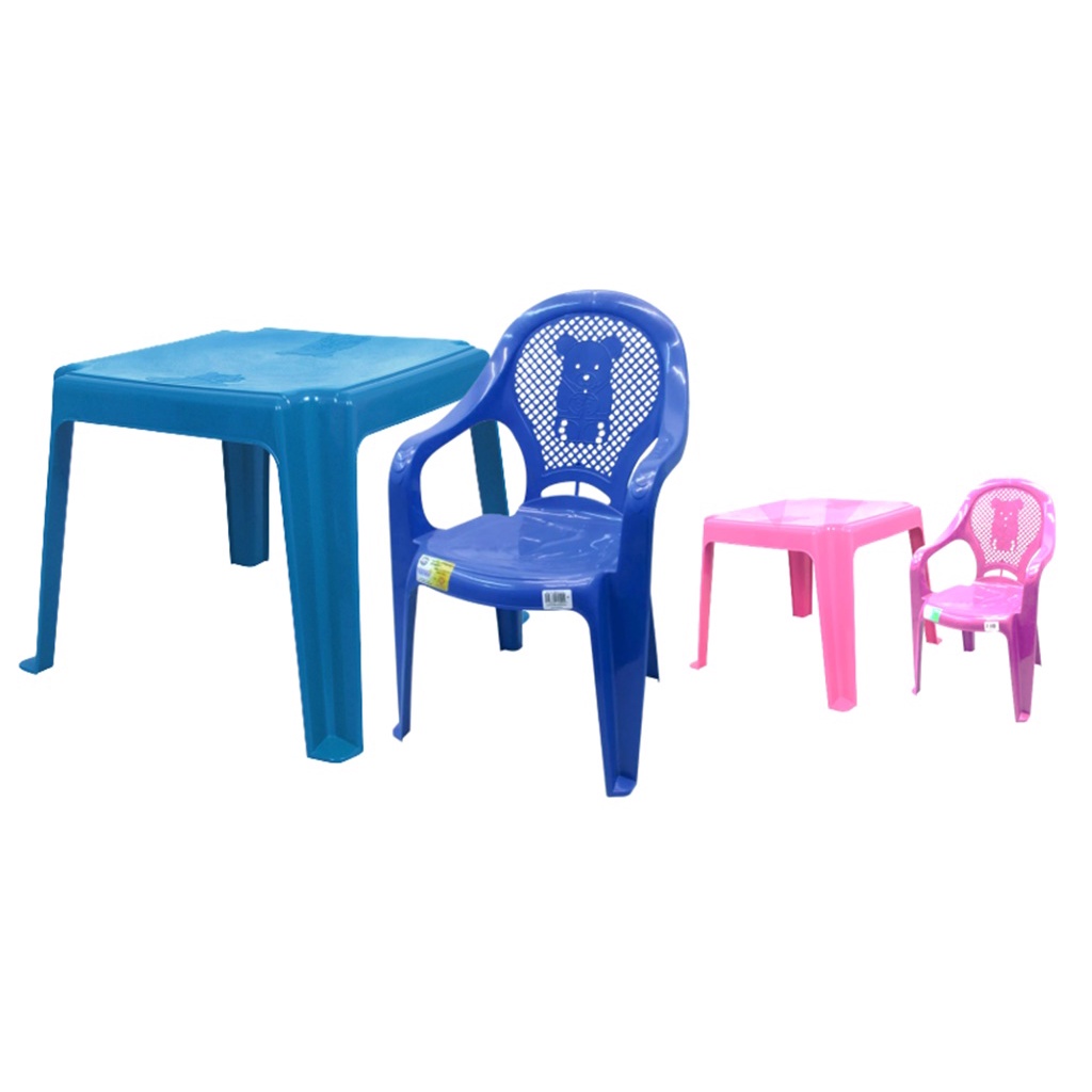 Jogo mesinha infantil com duas cadeiras de plástico tematica na