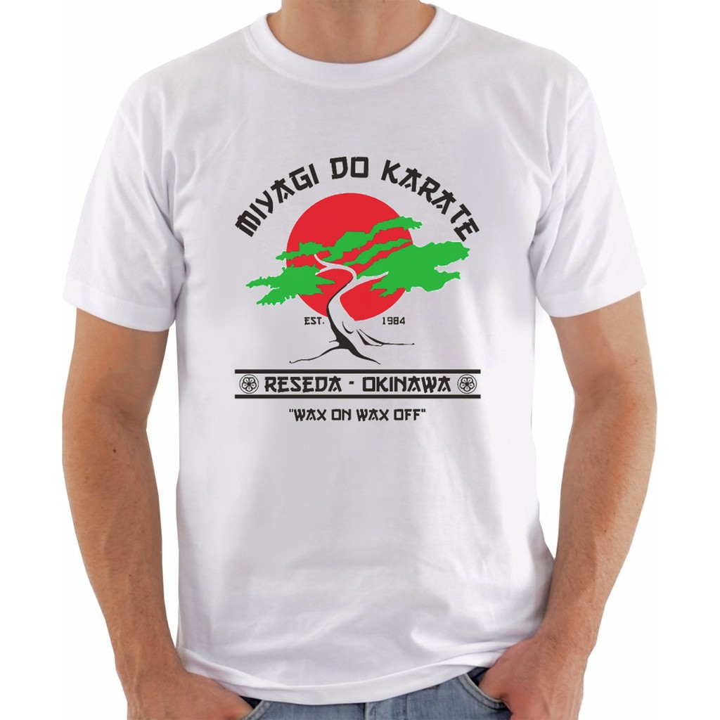 Diseño WILLY WONG Algodón Camiseta Karate Kid Miyagi - Diseño Retro De Los  80, Algodón, Talla Regular, Perfecta Para Fans De Cobra Kai Camiseta  Algodón Estampada Hombre, image size:1024x1024