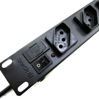 Régua De Rack 19 Pol 8 Tomadas E Plug 10a Calha P/ Servidor