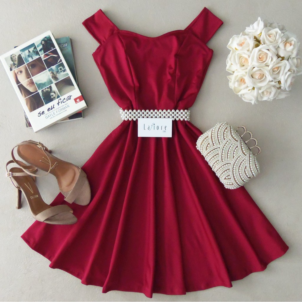 Vestido vermelho store rodado com renda