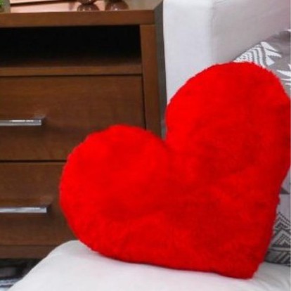 Almofada Em Pelucia De Coração Varias Cores Ideal Para Sua Sala E Quarto