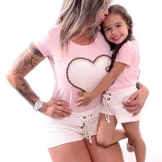 Conjunto Feminino Camiseta Feminina e Shorts Off Tal Mãe Tal Filha