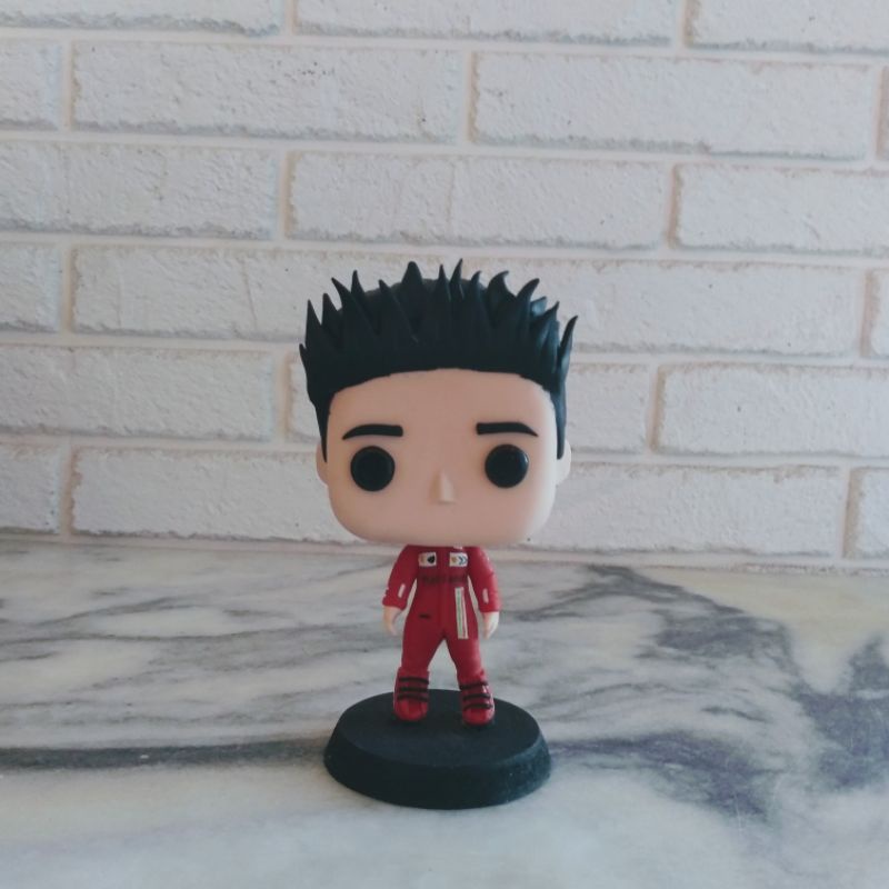 FUNKO POP CHARLES LECLERC EM BISCUIT