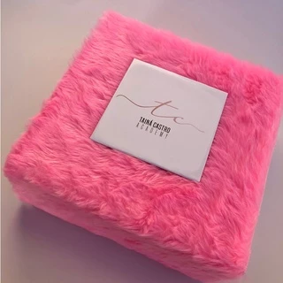 Caixa Cartonada com Tecido Pelúcia e Imã