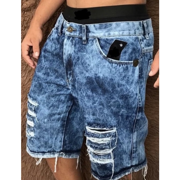 Short store masculino rasgado