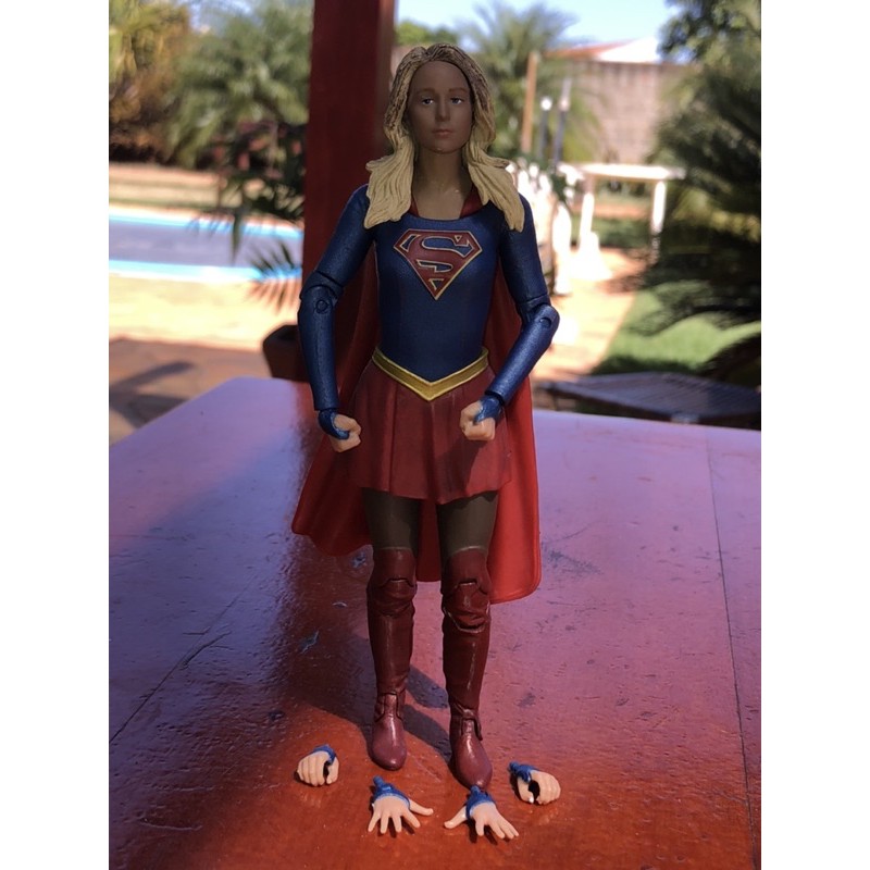 Dc collectibles shop supergirl