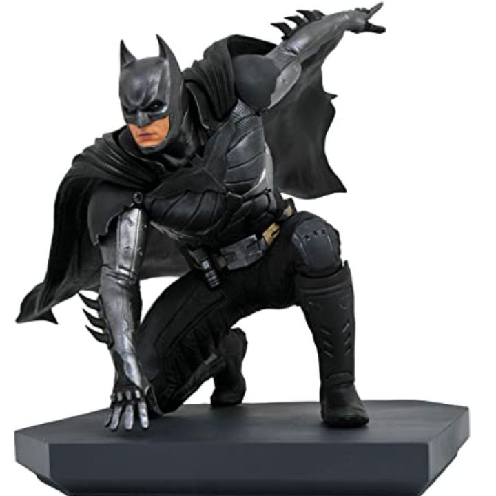 Diamond select hot sale batman statue