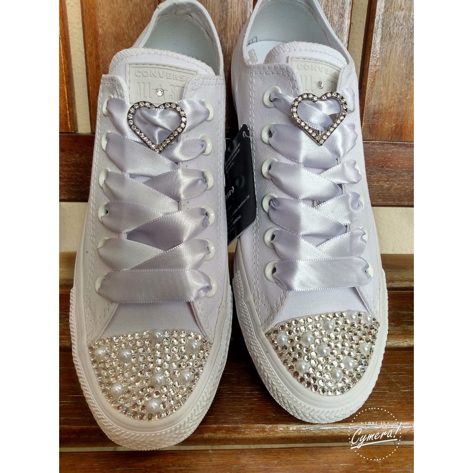 Customizar tenis store branco com perola