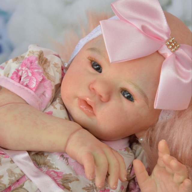 Bebê Reborn Loira Abigail Pode Banhar Cabelo Fio A Fio 2 Kg