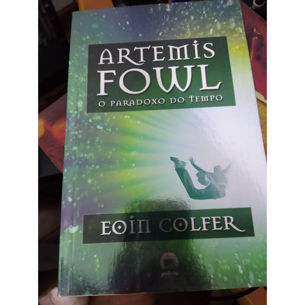 Varejão do Estudante  ARTEMIS FOWL-O PARADOXO DO TEMPO