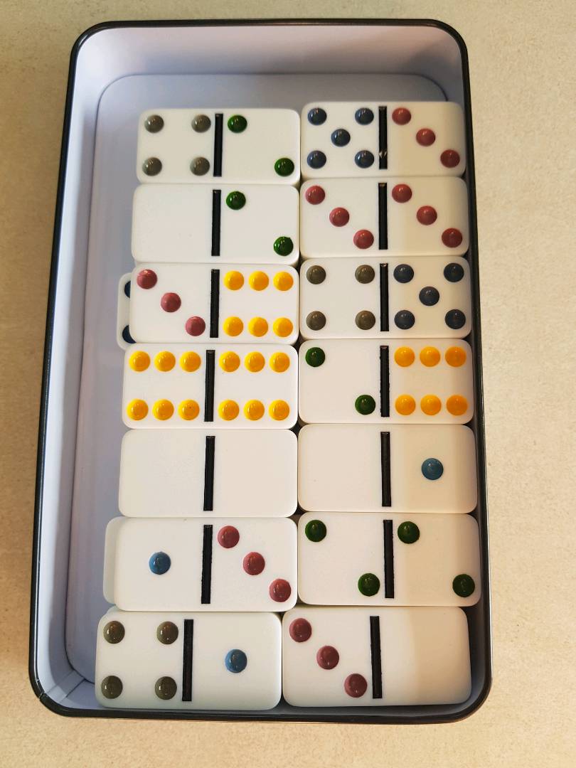 Jogo De Domino Profissional Osso 28 Peças Coloridos - MB UTILIDADES