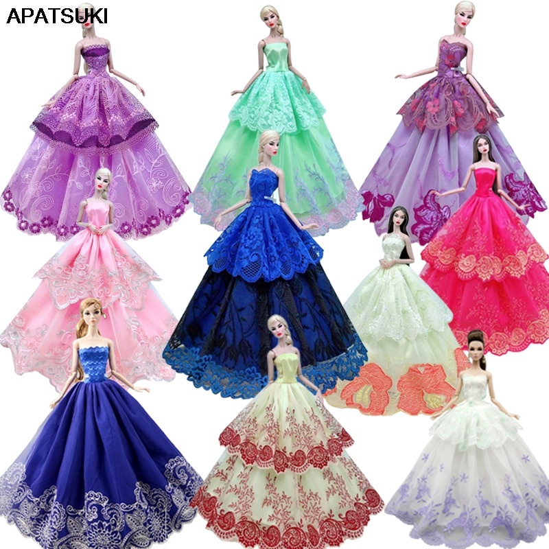 Compra online de Vestidos de baile coloridos vestidos de festa para boneca barbie  roupas de noiva de casamento(SEM BONECAS)