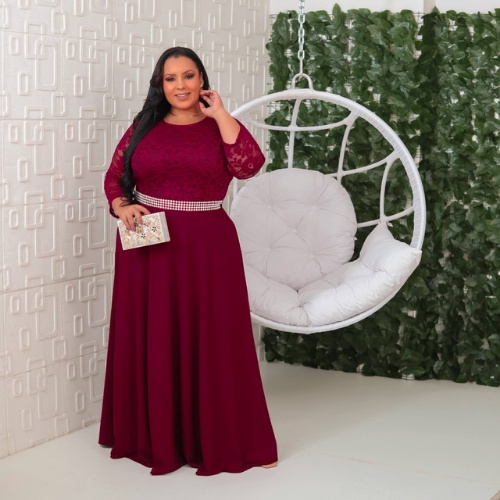 Vestido de renda store marsala plus size