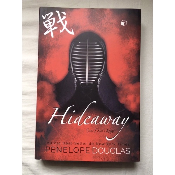 livro hideaway - livro 2 de devil’s night - penelope douglas