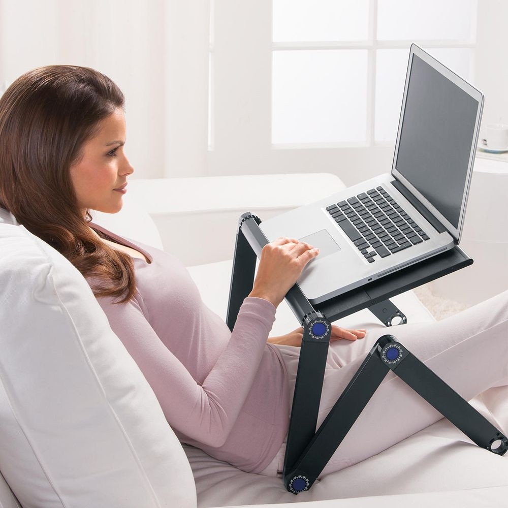 Suporte articulado para notebook com mousepad | Preto