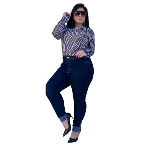 Calça Jeans Feminina Plus size com Barra Estampada