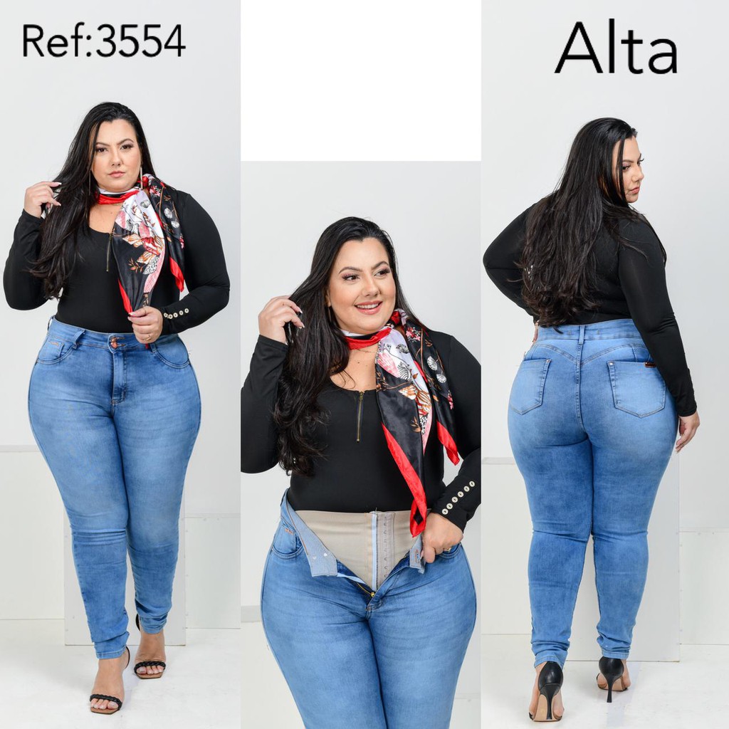 Calça Capri Jeans Plus Size com cinta modeladora super Lipo em Promoção na  Americanas