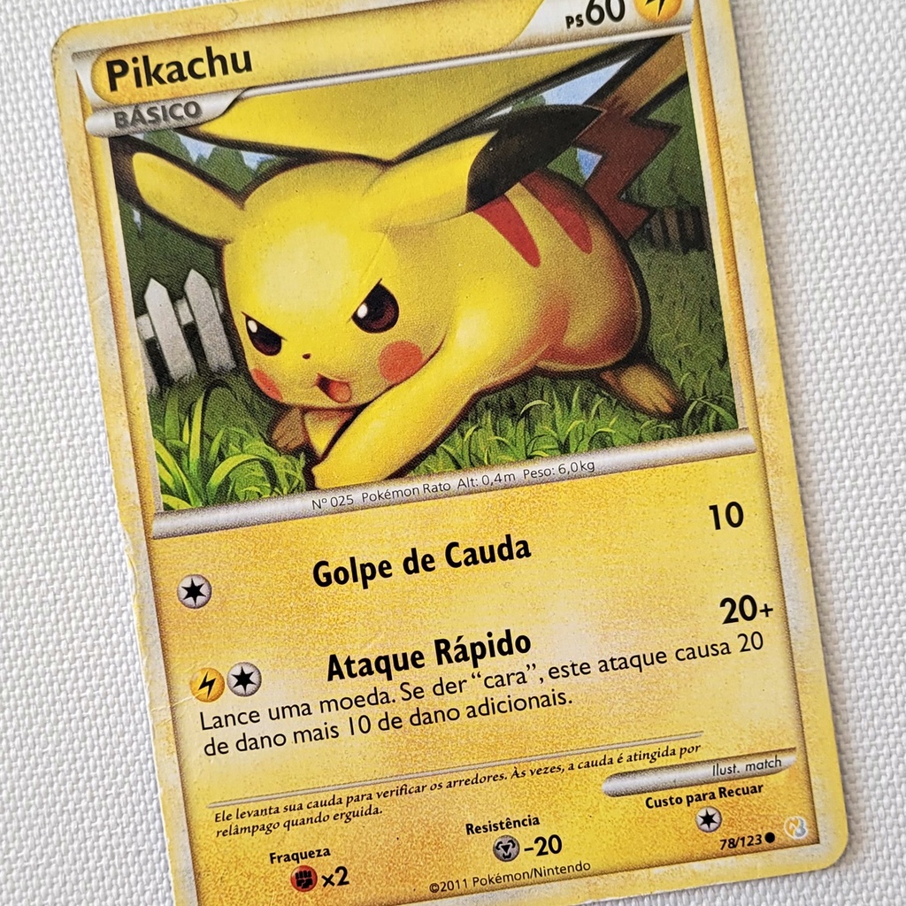 Carta Pokémon TCG Pikachu 1999 - Versão Portuguesa Alhadas • OLX