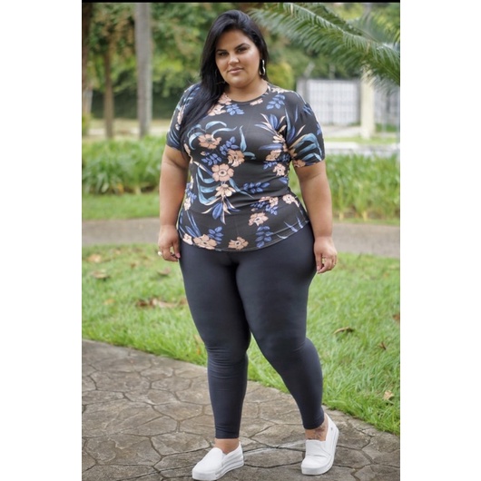 Calça Legging Plus Size Preta com Cós Alto