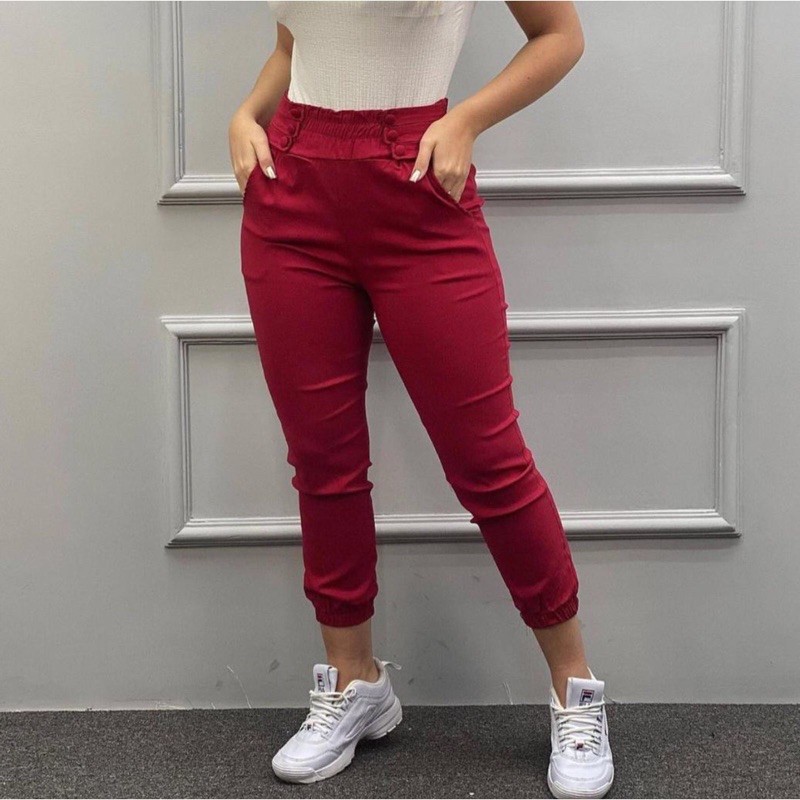 Calça Jogger Bengaline com Botões